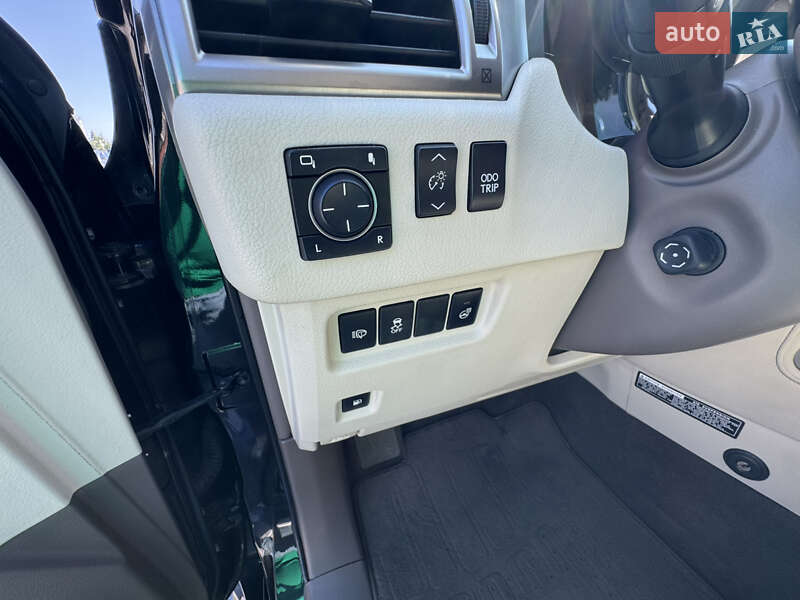 Позашляховик / Кросовер Lexus GX 2011 в Києві фото 52 Позашляховик / Кросовер Lexus GX 2011 в Києві