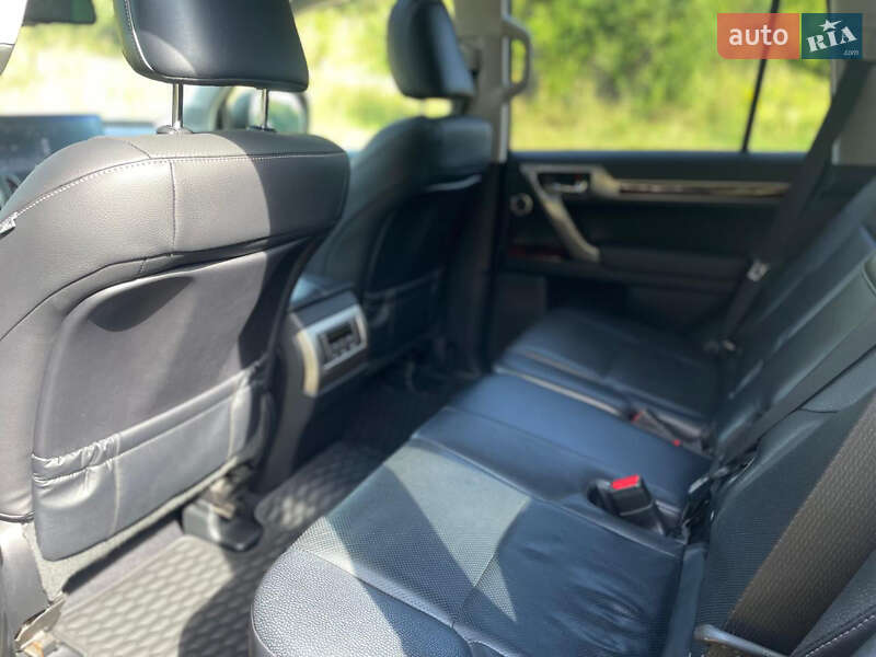 Позашляховик / Кросовер Lexus GX 2012 в Києві фото 45 Позашляховик / Кросовер Lexus GX 2012 в Києві