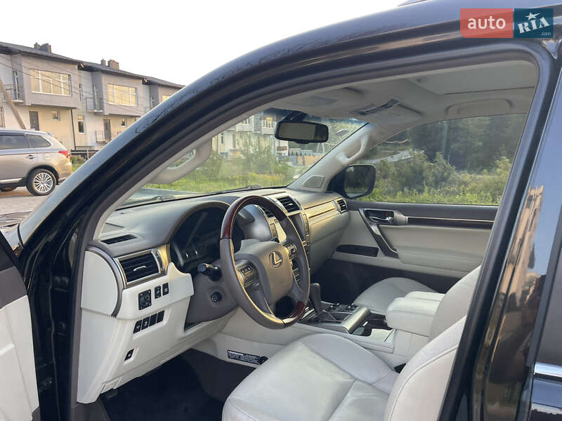 Позашляховик / Кросовер Lexus GX 2013 в Львові