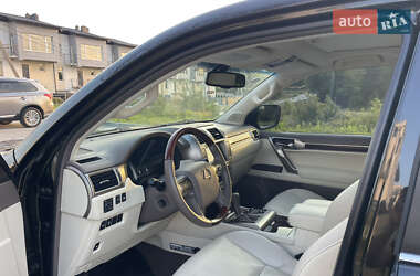 Внедорожник / Кроссовер Lexus GX 2013 в 
