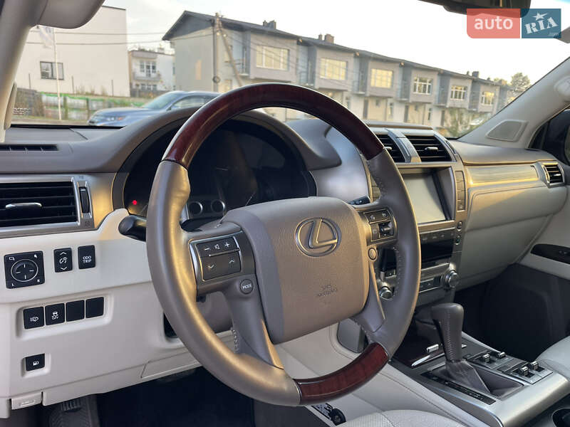 Позашляховик / Кросовер Lexus GX 2013 в Львові