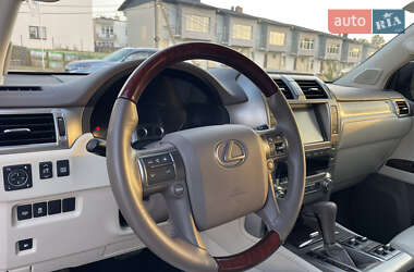 Внедорожник / Кроссовер Lexus GX 2013 в 