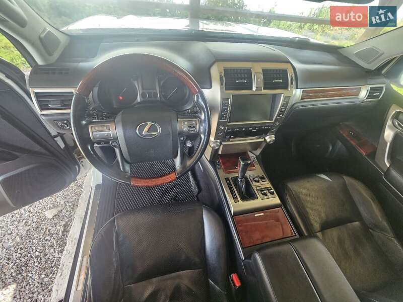 Внедорожник / Кроссовер Lexus GX 2012 в Киеве фото 5 Внедорожник / Кроссовер Lexus GX 2012 в Киеве
