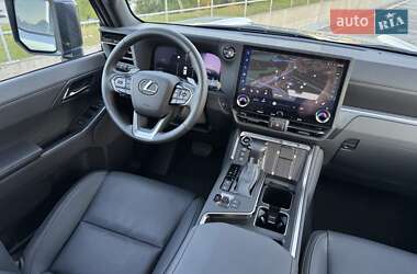 Внедорожник / Кроссовер Lexus GX 2024 в 