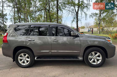 Позашляховик / Кросовер Lexus GX 2011 в 