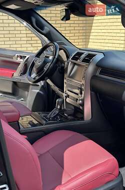Позашляховик / Кросовер Lexus GX 2021 в 