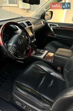 Позашляховик / Кросовер Lexus GX 2010 в 