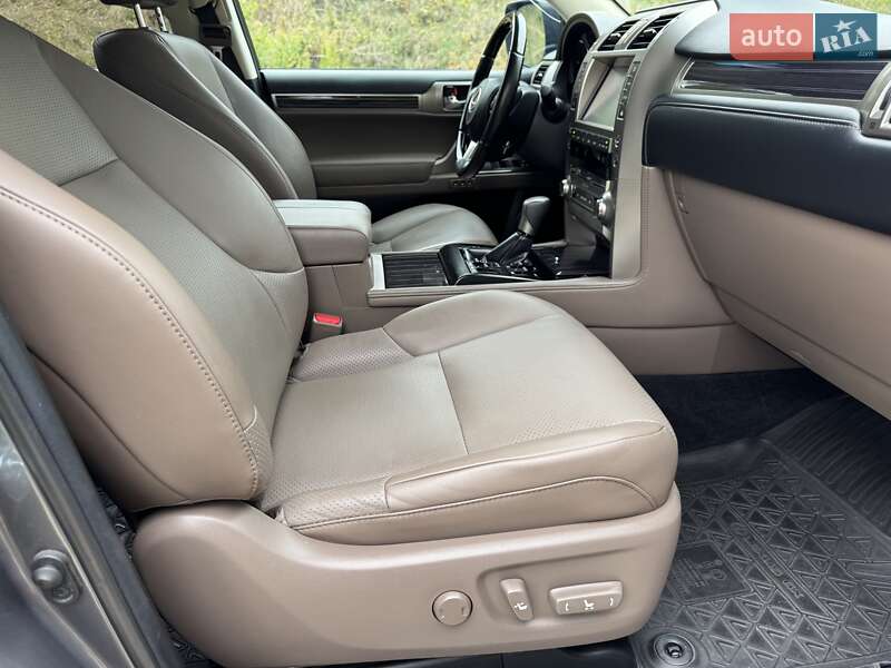 Позашляховик / Кросовер Lexus GX 2020 в Києві