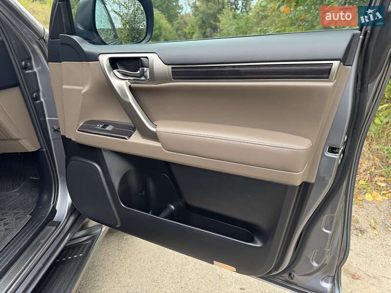 Позашляховик / Кросовер Lexus GX 2020 в Києві