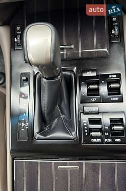 Позашляховик / Кросовер Lexus GX 2020 в 