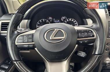 Позашляховик / Кросовер Lexus GX 2020 в 