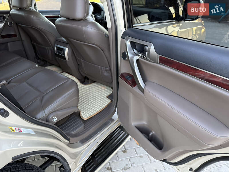Внедорожник / Кроссовер Lexus GX 2010 в Золочеве