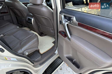 Позашляховик / Кросовер Lexus GX 2010 в 