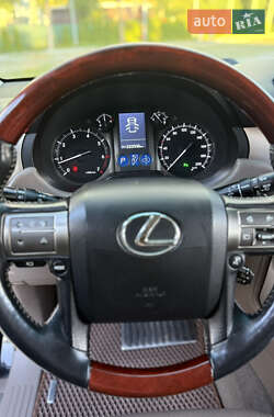 Позашляховик / Кросовер Lexus GX 2011 в 
