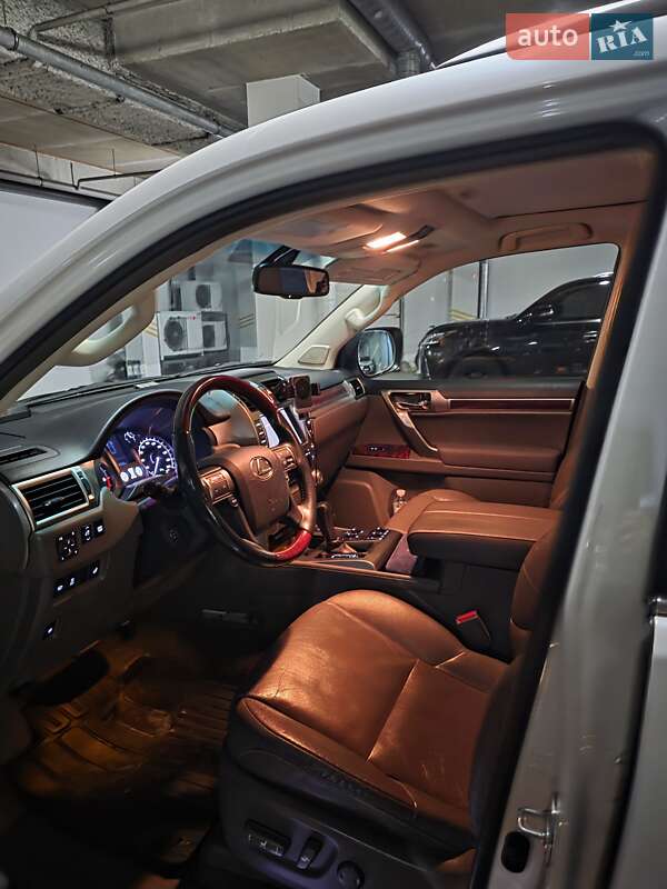 Позашляховик / Кросовер Lexus GX 2013 в Києві