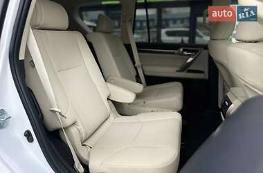 Внедорожник / Кроссовер Lexus GX 2020 в 