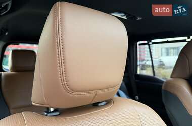 Позашляховик / Кросовер Lexus GX 2024 в 