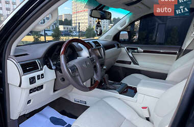 Позашляховик / Кросовер Lexus GX 2010 в 