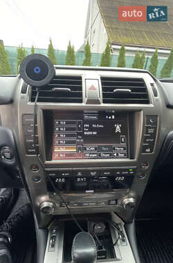 Позашляховик / Кросовер Lexus GX 2015 в  фото 12 Позашляховик / Кросовер Lexus GX 2015 в