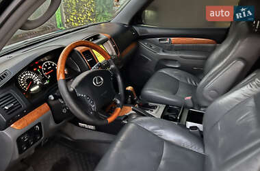 Внедорожник / Кроссовер Lexus GX 2006 в  фото 10 Внедорожник / Кроссовер Lexus GX 2006 в