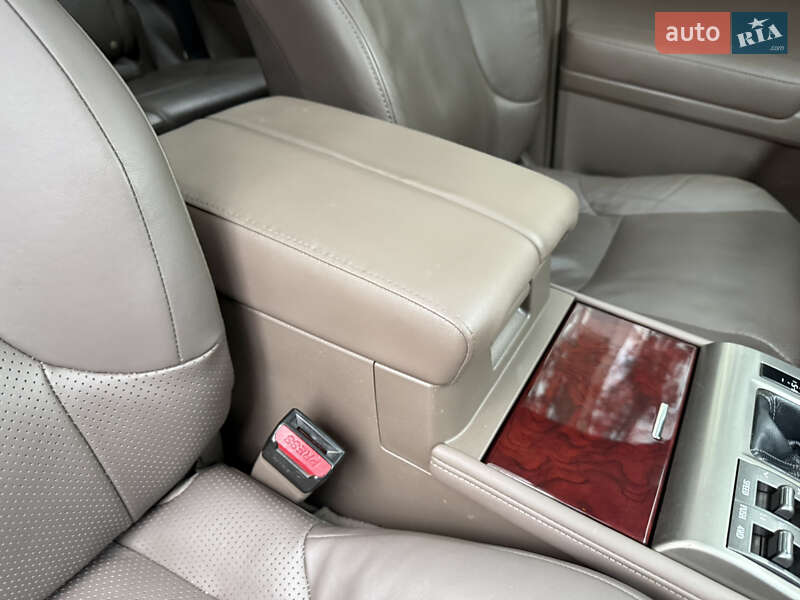 Внедорожник / Кроссовер Lexus GX 2011 в Киеве