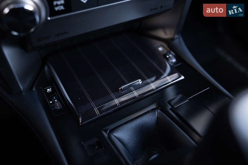 Позашляховик / Кросовер Lexus GX 2020 в Києві фото 24 Позашляховик / Кросовер Lexus GX 2020 в Києві