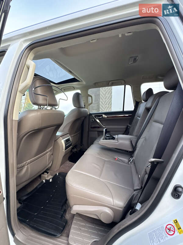 Позашляховик / Кросовер Lexus GX 2013 в Києві