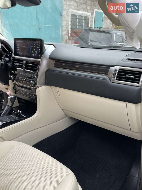 Внедорожник / Кроссовер Lexus GX 2021 в Запорожье