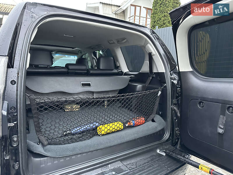 Позашляховик / Кросовер Lexus GX 2016 в Чернівцях фото 16 Позашляховик / Кросовер Lexus GX 2016 в Чернівцях