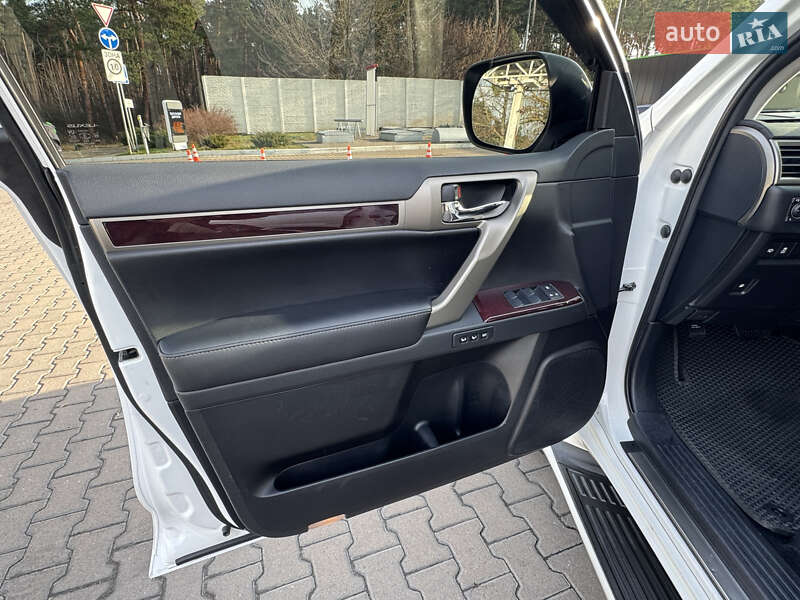 Позашляховик / Кросовер Lexus GX 2017 в Києві