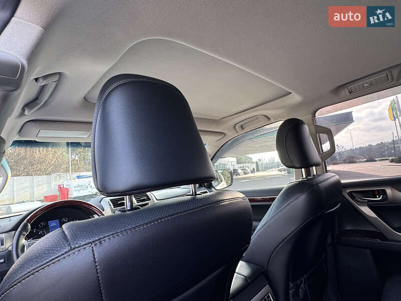 Позашляховик / Кросовер Lexus GX 2017 в Києві