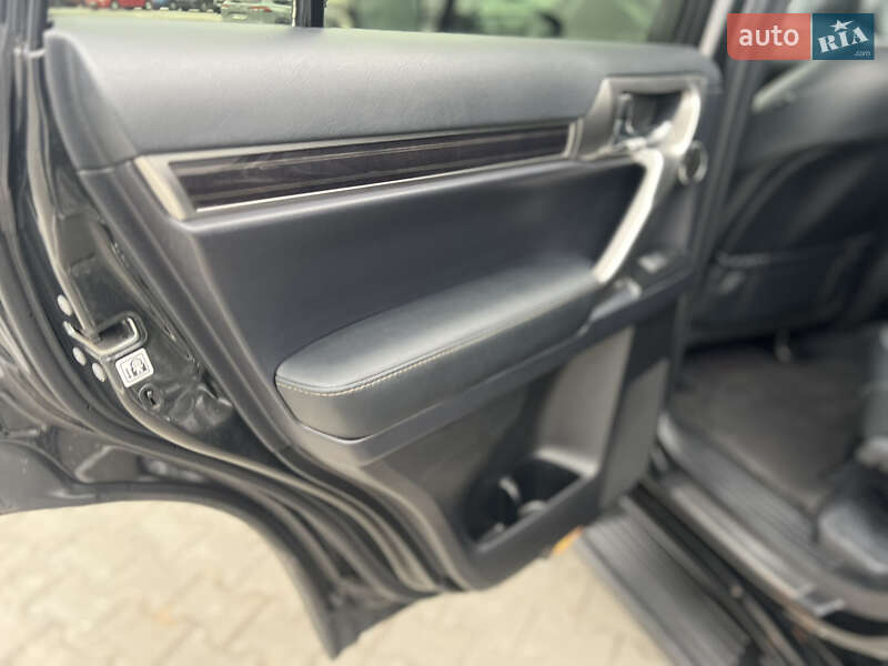 Внедорожник / Кроссовер Lexus GX 2022 в Киеве фото 47 Внедорожник / Кроссовер Lexus GX 2022 в Киеве