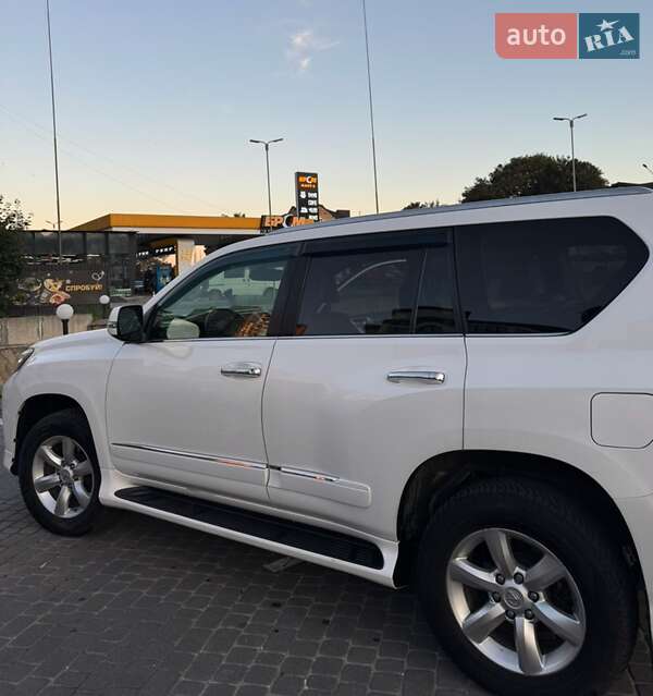 Внедорожник / Кроссовер Lexus GX 2015 в Тернополе