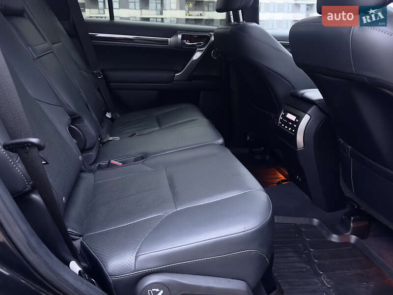 Внедорожник / Кроссовер Lexus GX 2022 в Киеве фото 32 Внедорожник / Кроссовер Lexus GX 2022 в Киеве
