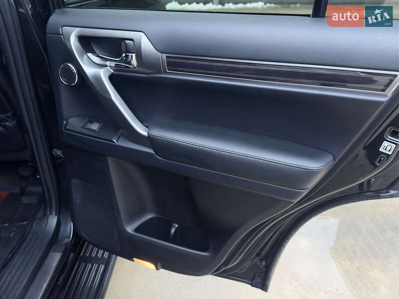 Внедорожник / Кроссовер Lexus GX 2022 в Киеве фото 25 Внедорожник / Кроссовер Lexus GX 2022 в Киеве