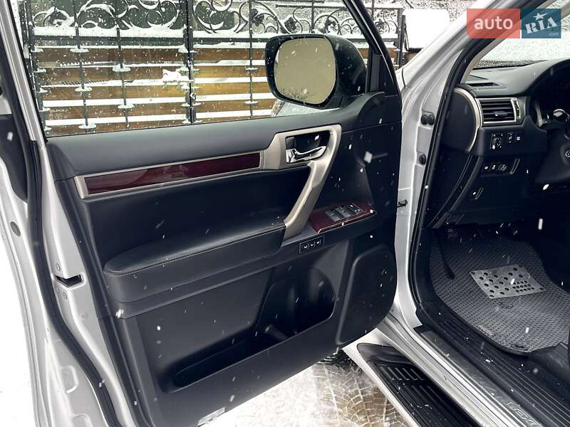 Внедорожник / Кроссовер Lexus GX 2018 в Ивано-Франковске