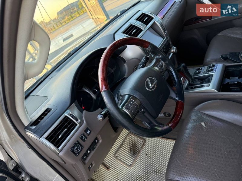 Внедорожник / Кроссовер Lexus GX 2010 в Надворной