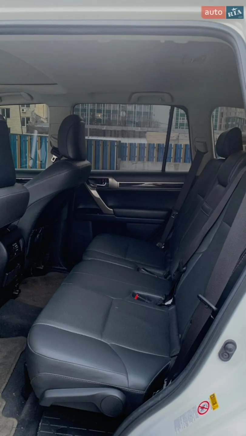 2017 Lexus GX - мініатюра 8