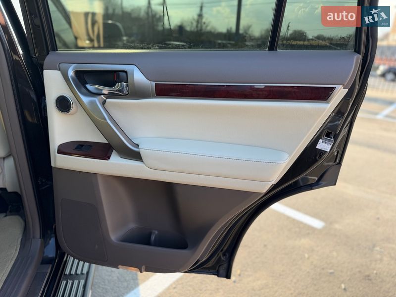 Внедорожник / Кроссовер Lexus GX 2011 в Киеве