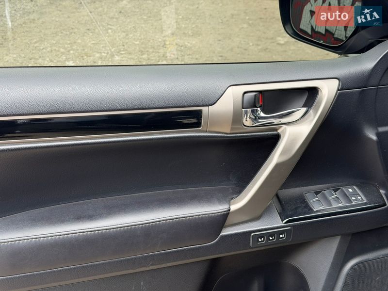 Внедорожник / Кроссовер Lexus GX 2010 в Каменском