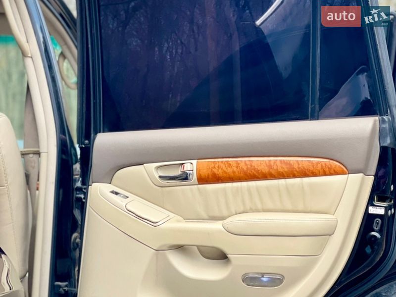 Позашляховик / Кросовер Lexus GX 2003 в Києві