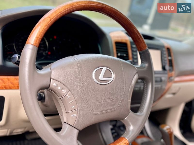 Позашляховик / Кросовер Lexus GX 2003 в Києві