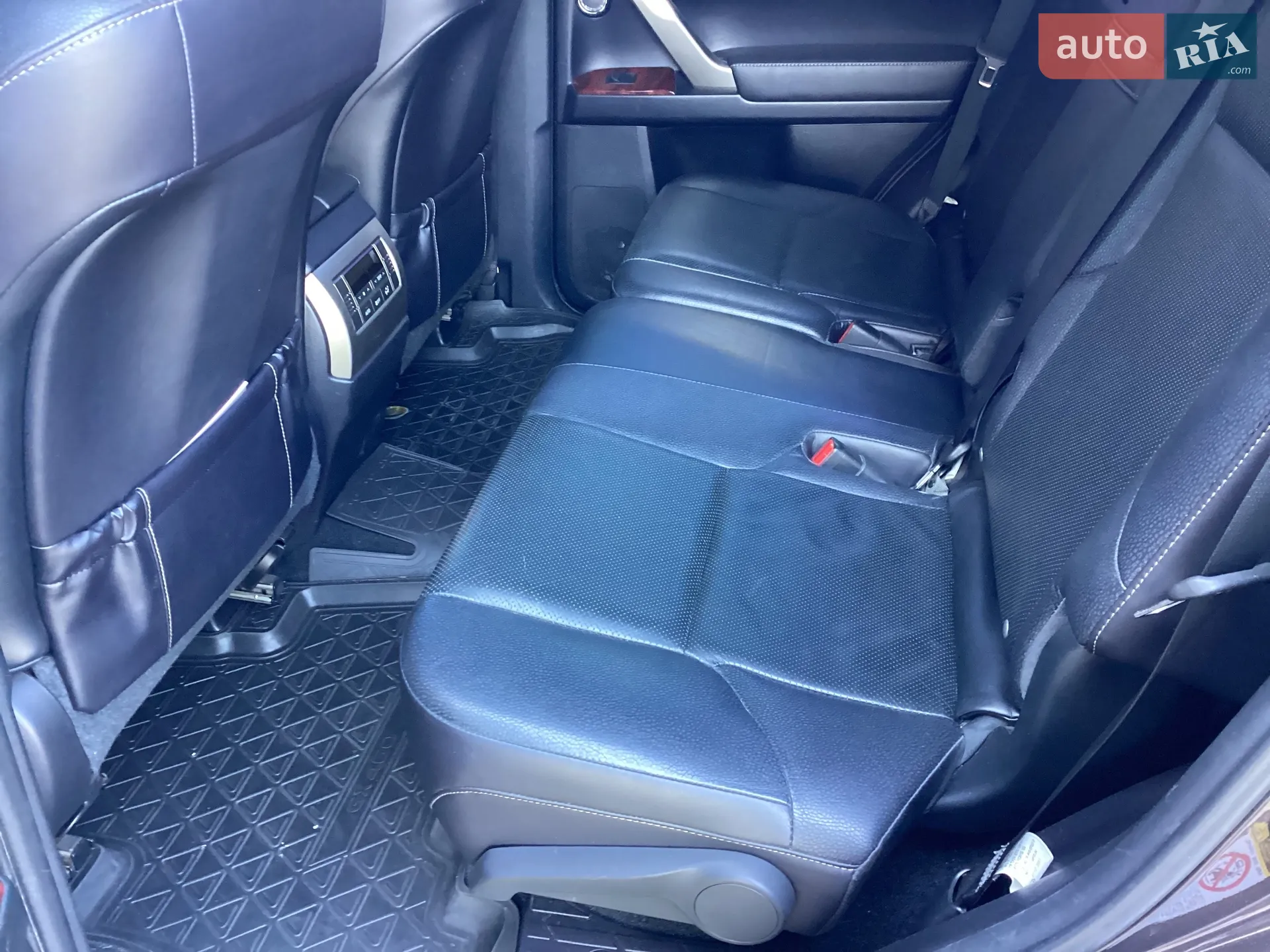 2011 Lexus GX - мініатюра 10