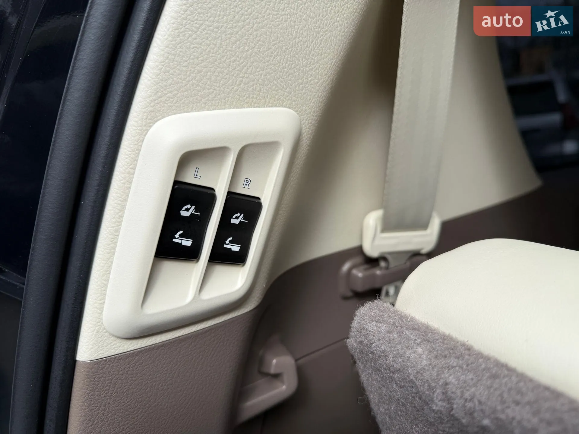 2013 Lexus GX - мініатюра 46