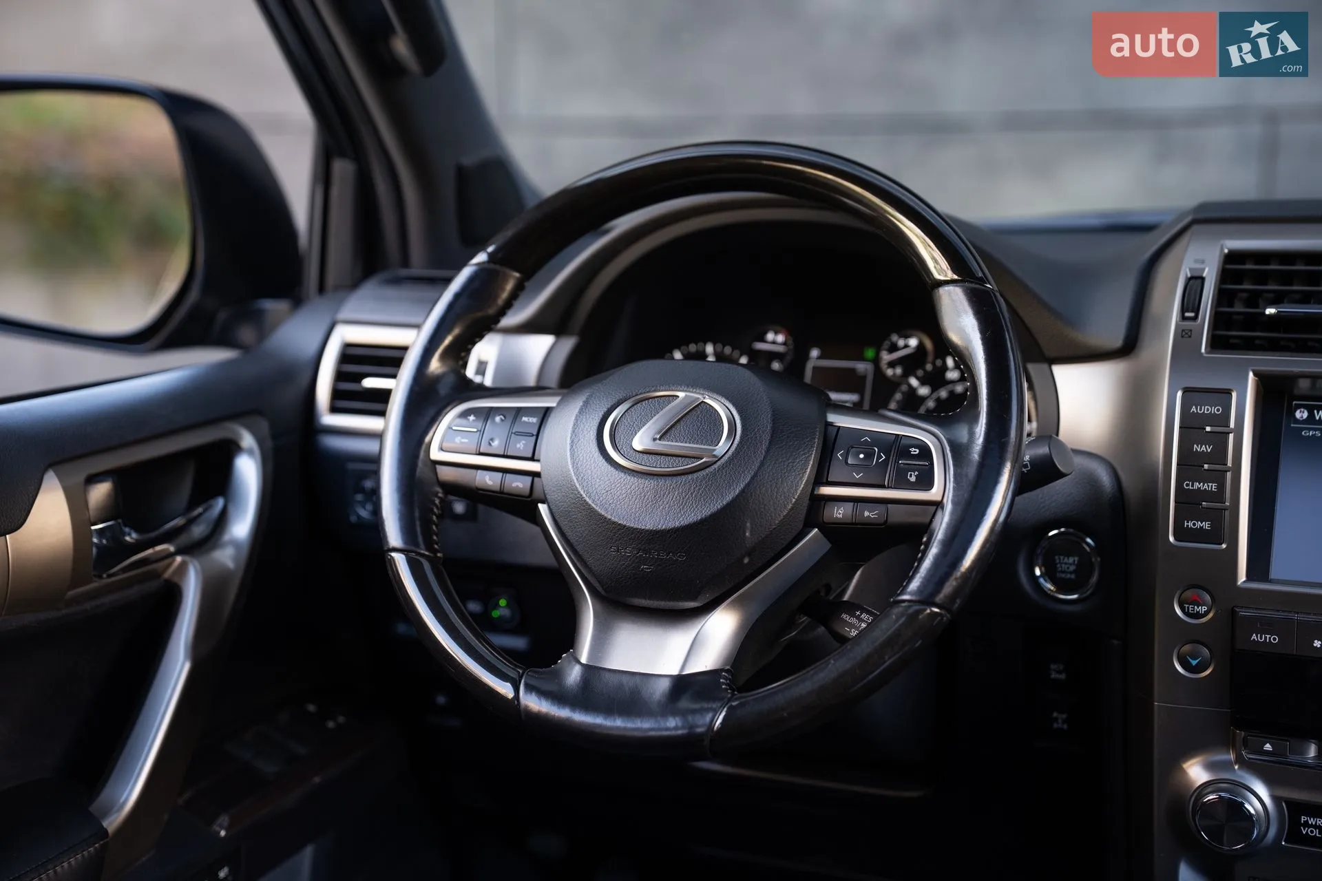 2020 Lexus GX - мініатюра 16