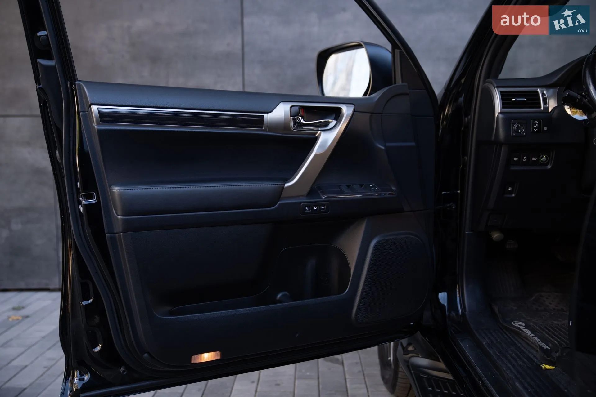2020 Lexus GX - мініатюра 19