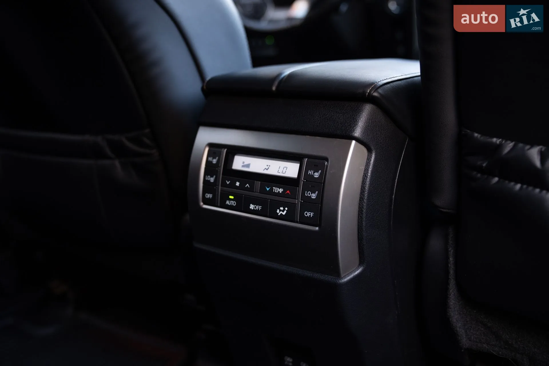 2020 Lexus GX - мініатюра 32