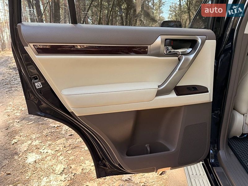 Внедорожник / Кроссовер Lexus GX 2014 в Ахтырке