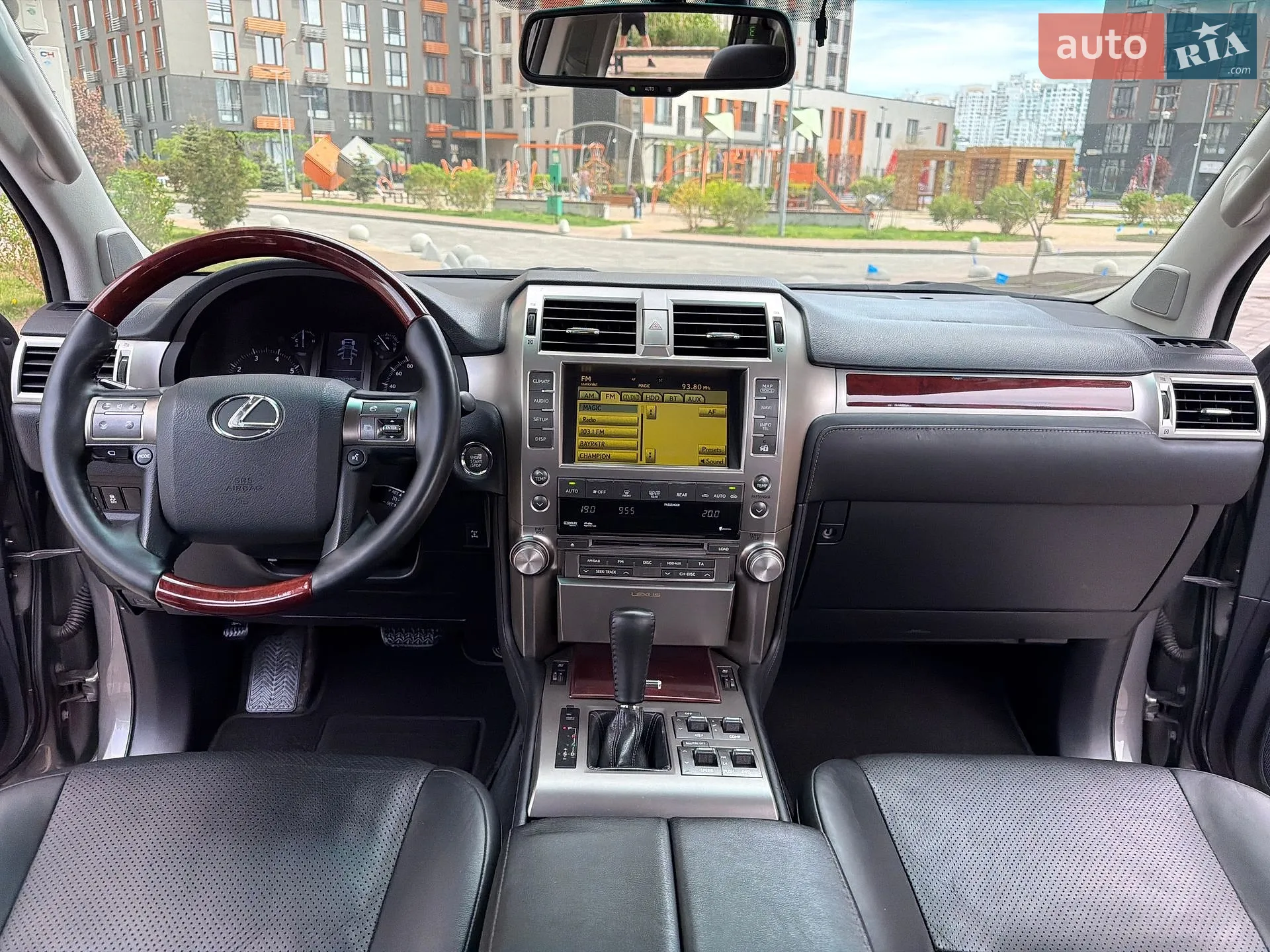 2010 Lexus GX - мініатюра 23