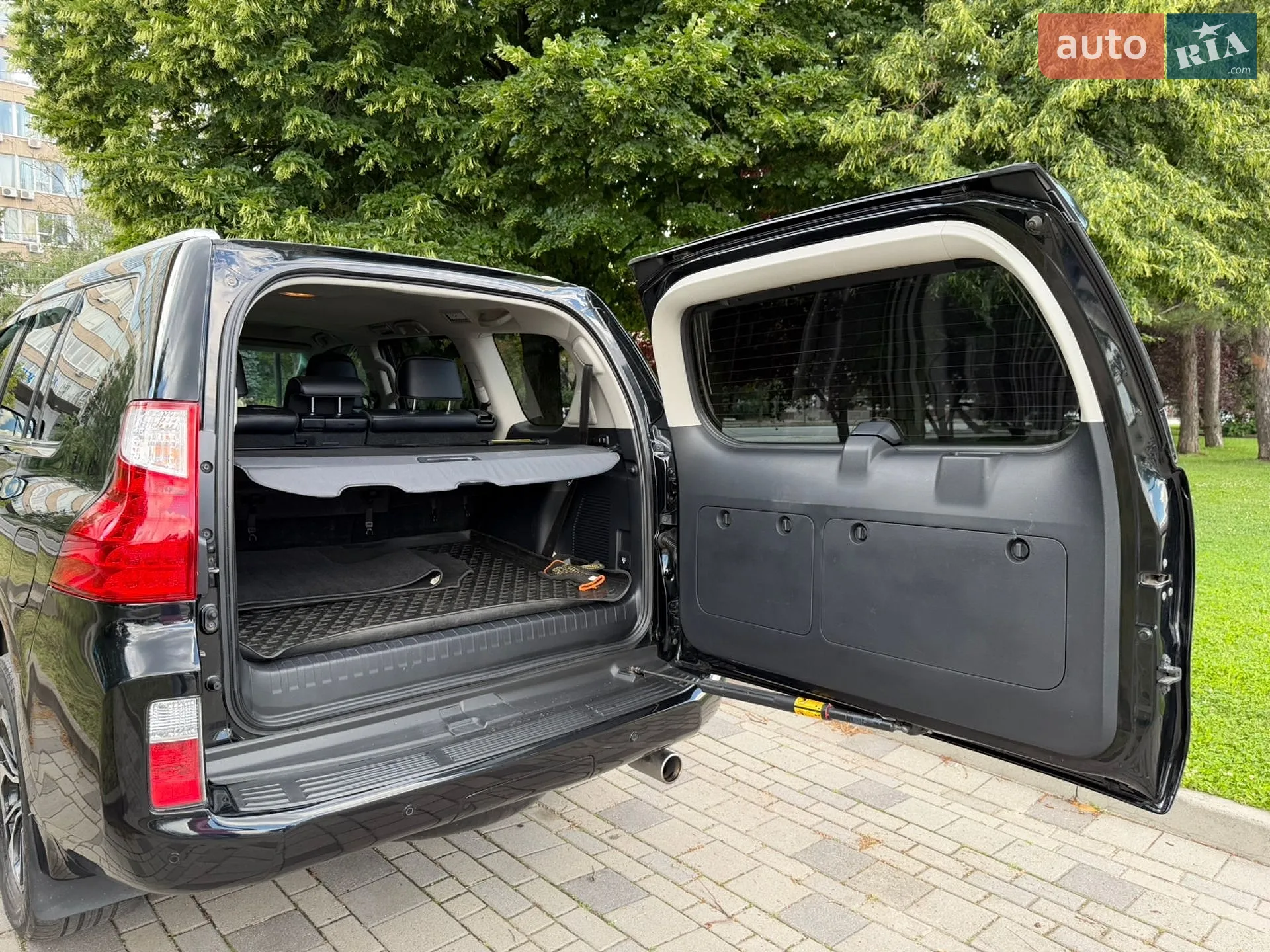 2010 Lexus GX - мініатюра 16